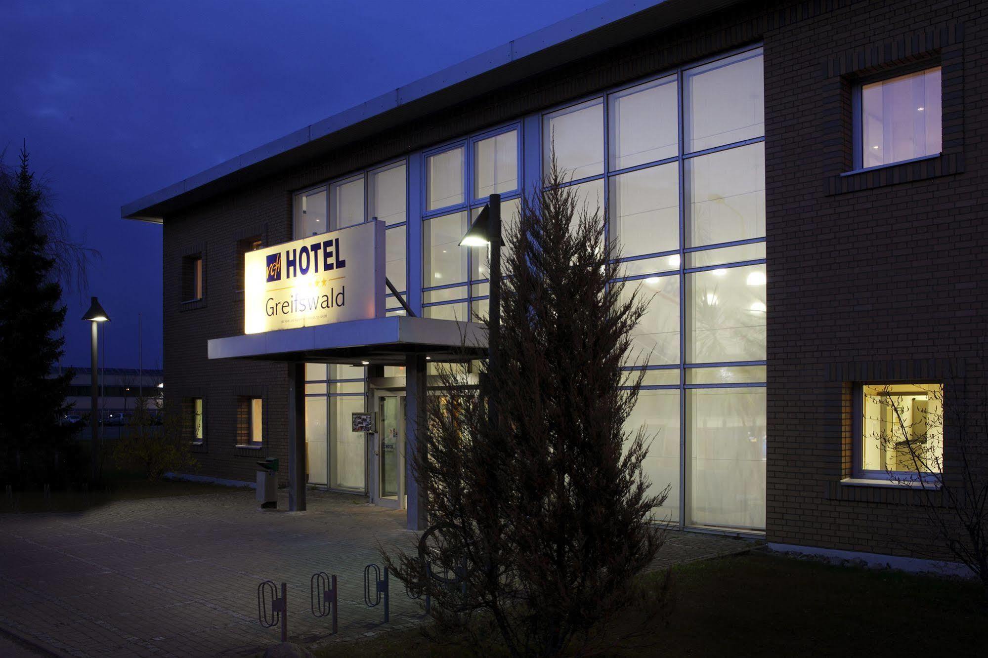 Vch Hotel Greifswald Extérieur photo